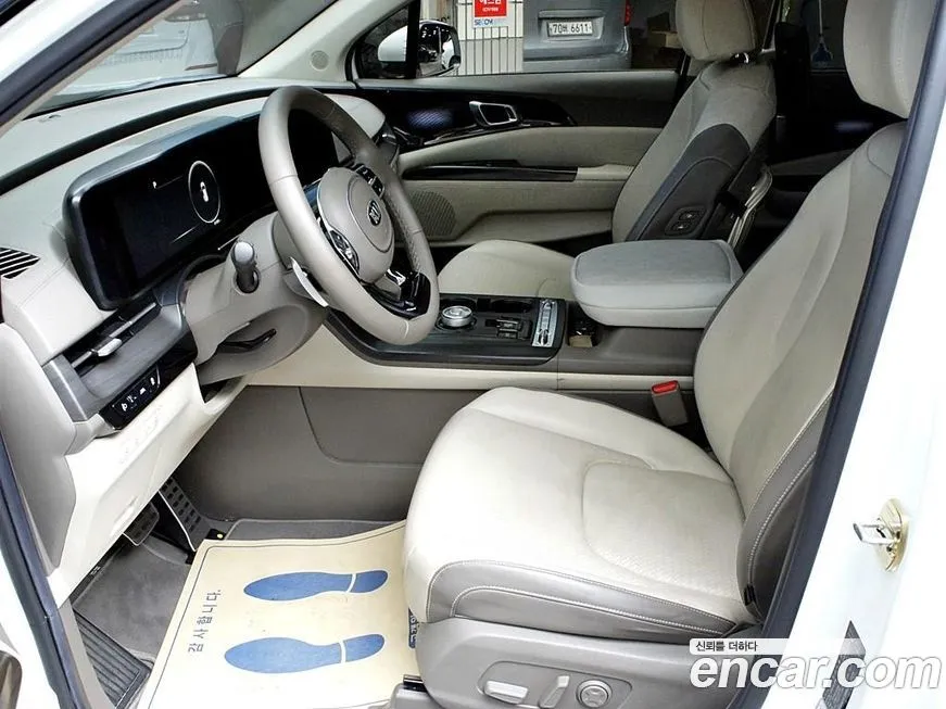 Kia Carnival — фото 2