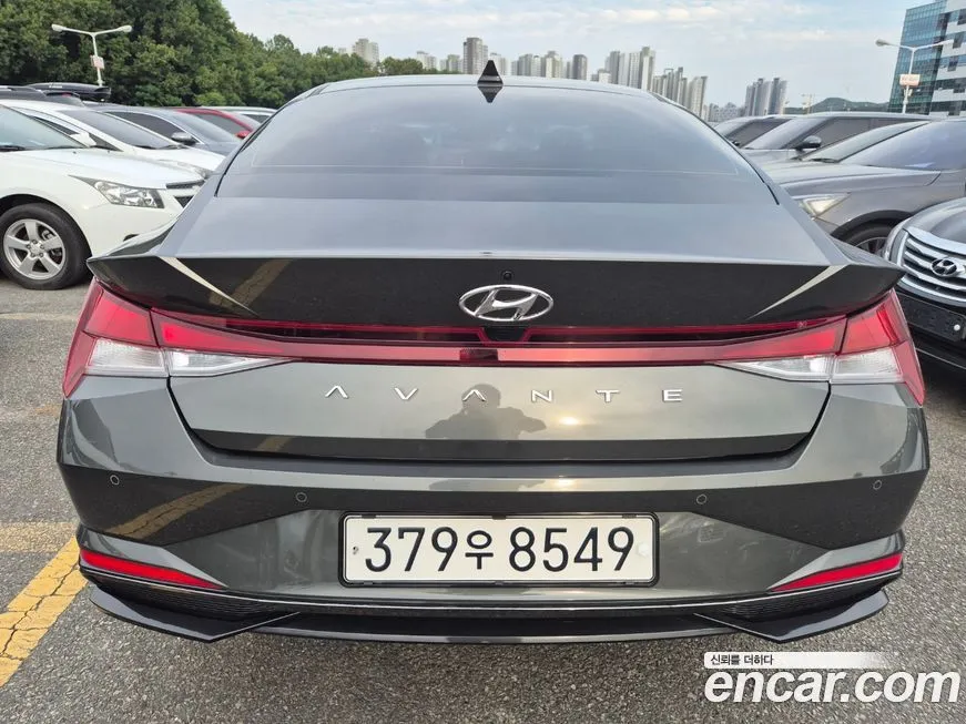 Hyundai AVANTE — фото 3