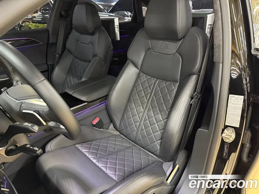 Audi S8 2021 из KR, фото 10