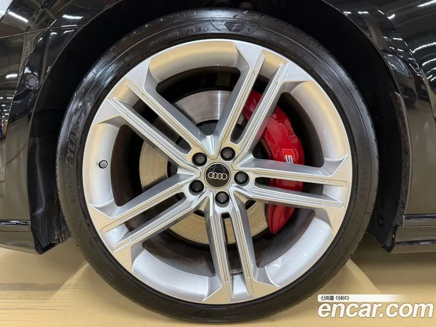 Audi S8 2021 из KR, фото 5