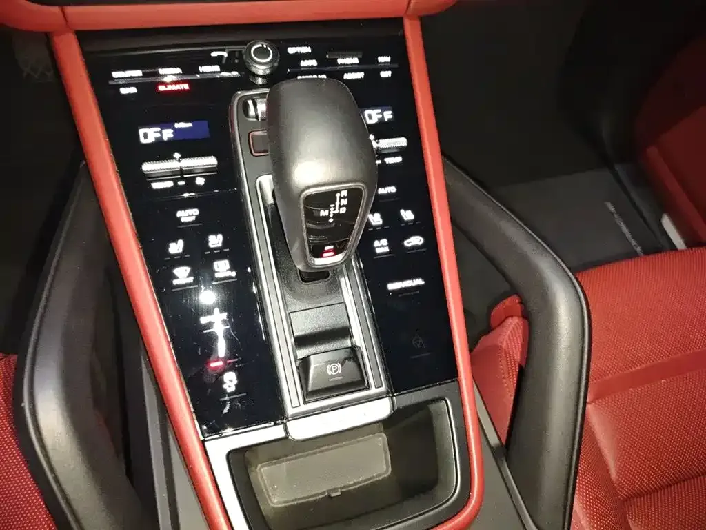 Porsche Cayenne 2021 из CN, фото 7