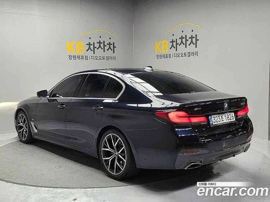 BMW 5-Series 2021 из KR, фото 7