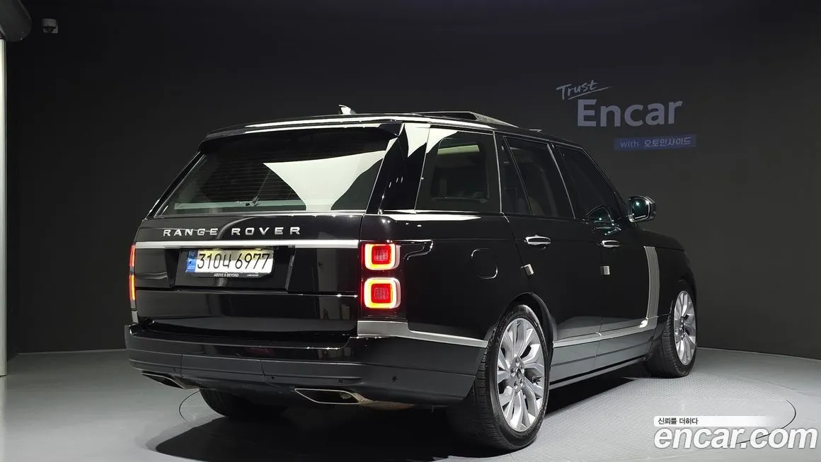 Land Rover Range Rover 2021 из KR, фото 2