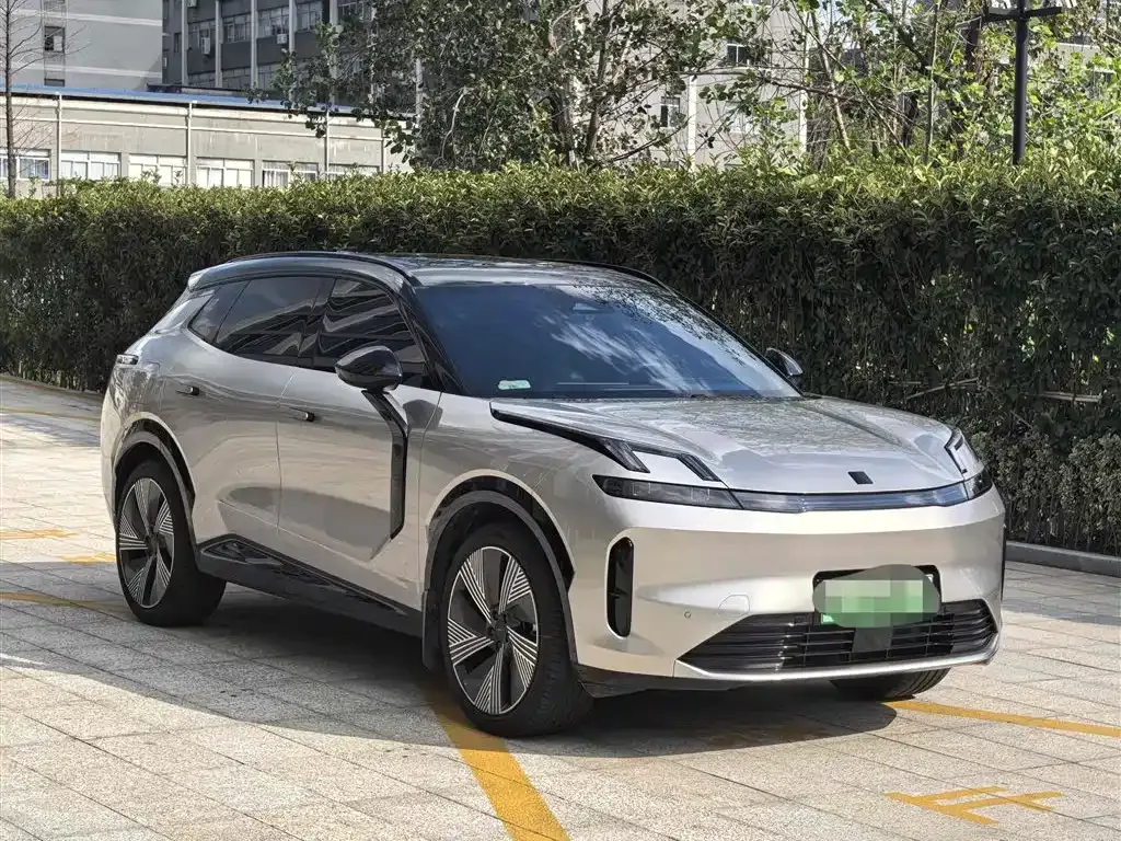 Lynk & Co 08 EM-P 2023 из CN, фото 3