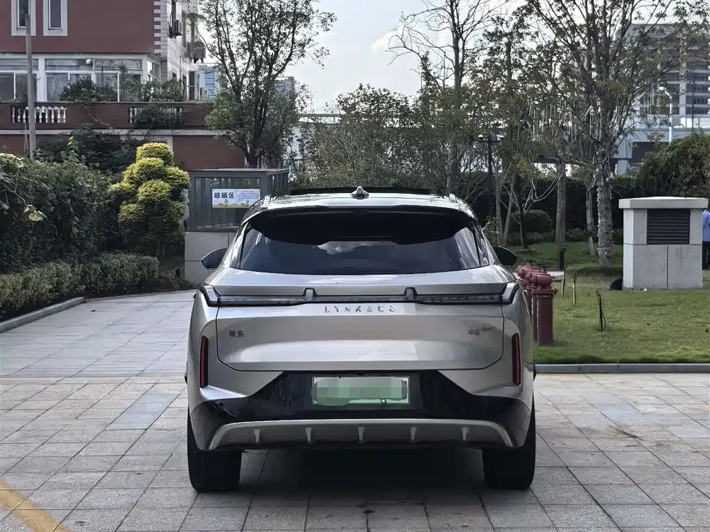 Lynk & Co 08 EM-P 2023 из CN, фото 4