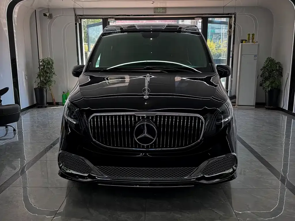 Mercedes-Benz Vito 2023 из CN, фото 10