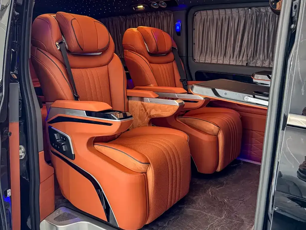Mercedes-Benz Vito 2023 из CN, фото 4