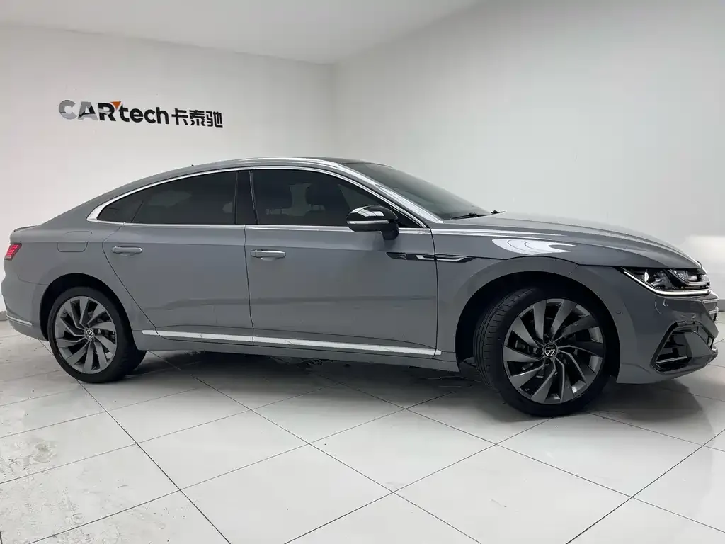 Volkswagen CC 2024 из CN, фото 4