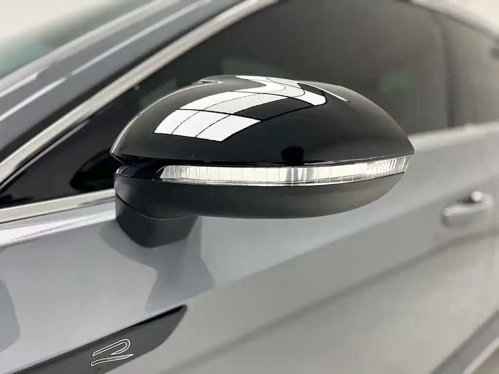 Volkswagen CC 2024 из CN, фото 6