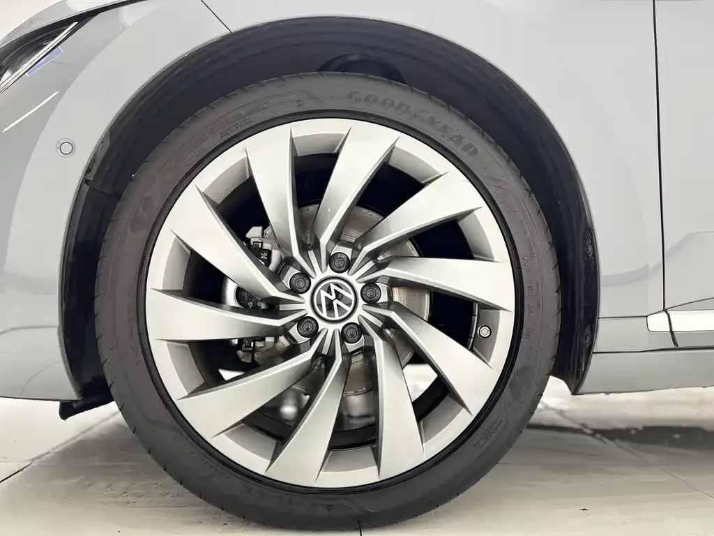 Volkswagen CC 2024 из CN, фото 7