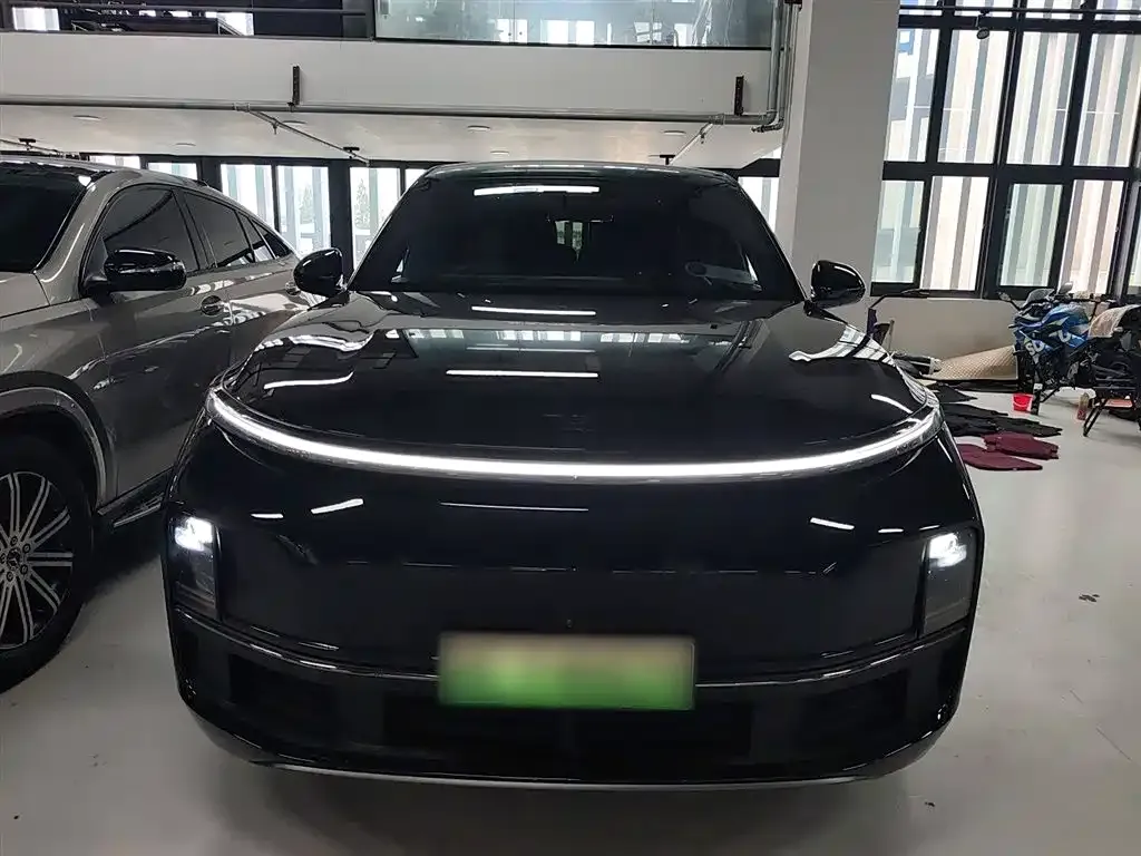 Li Auto L8 2024 из CN, фото 3