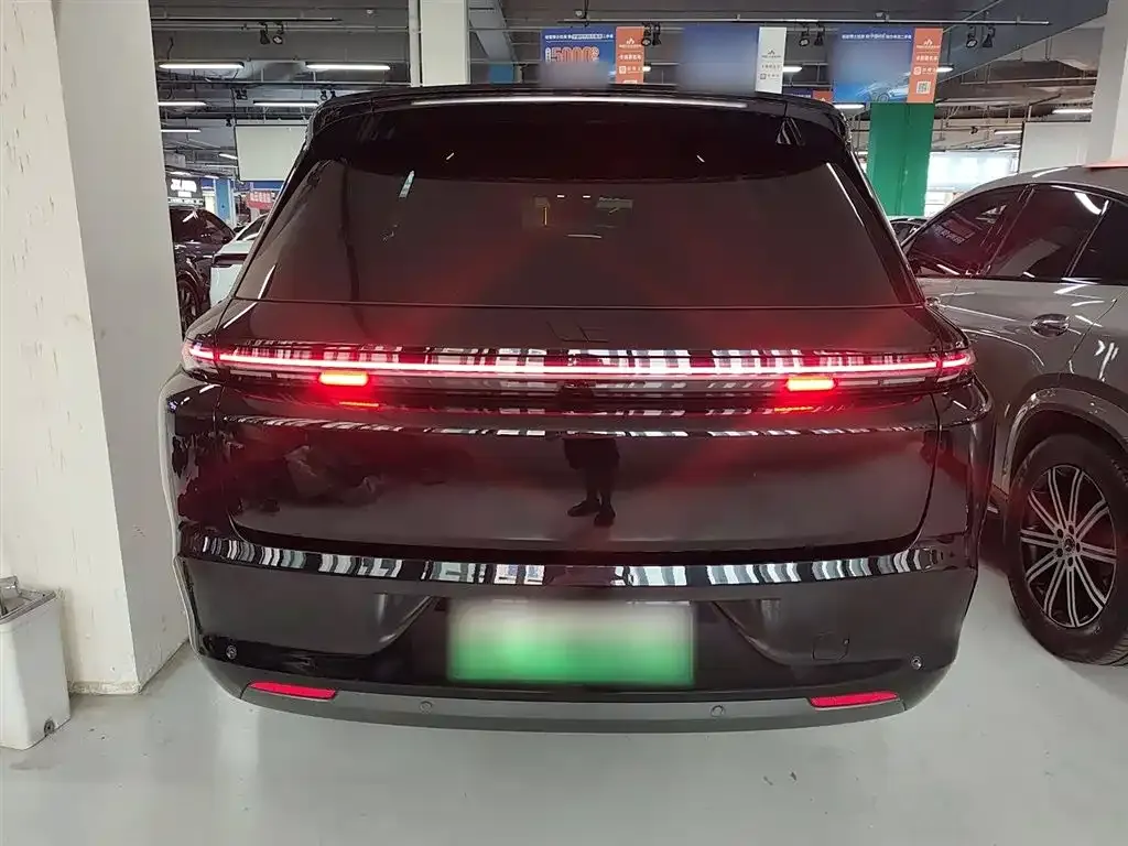 Li Auto L8 2024 из CN, фото 6