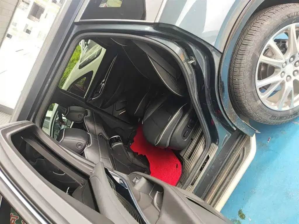 Buick Enclave 2023 из CN, фото 8