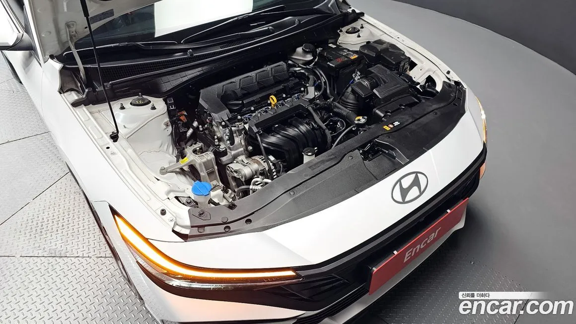 Hyundai AVANTE — фото 6