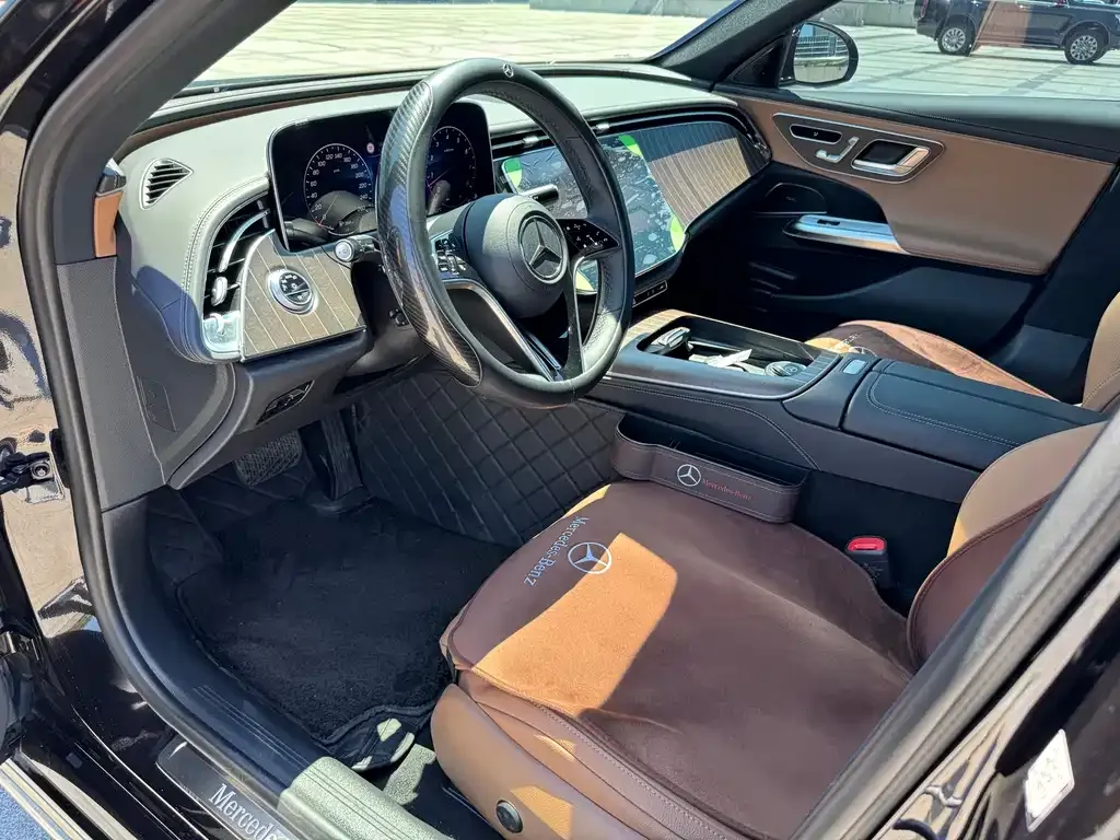 Mercedes-Benz E-Class 2024 из CN, фото 4