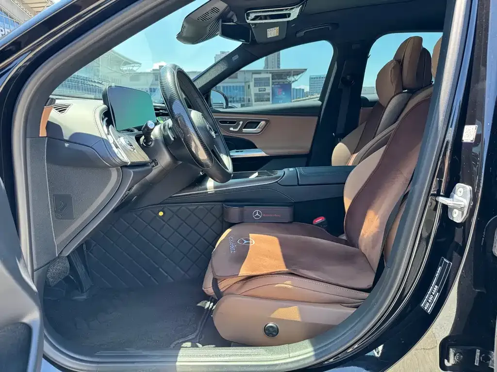 Mercedes-Benz E-Class 2024 из CN, фото 5