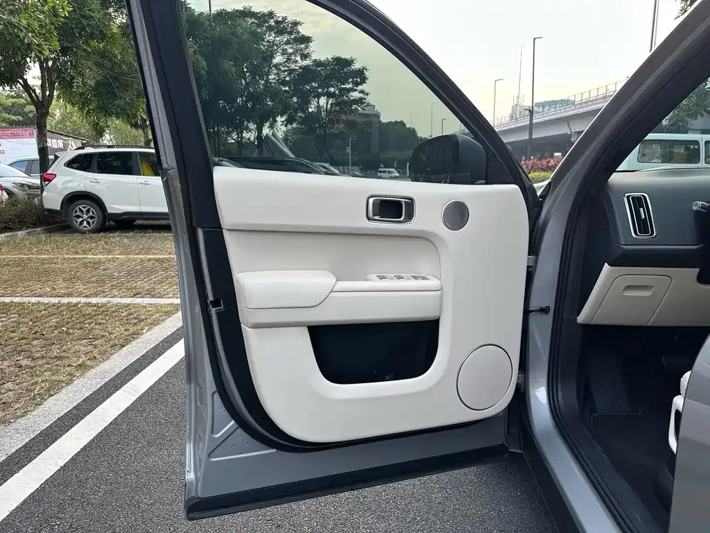Li Auto L8 2022 из CN, фото 10