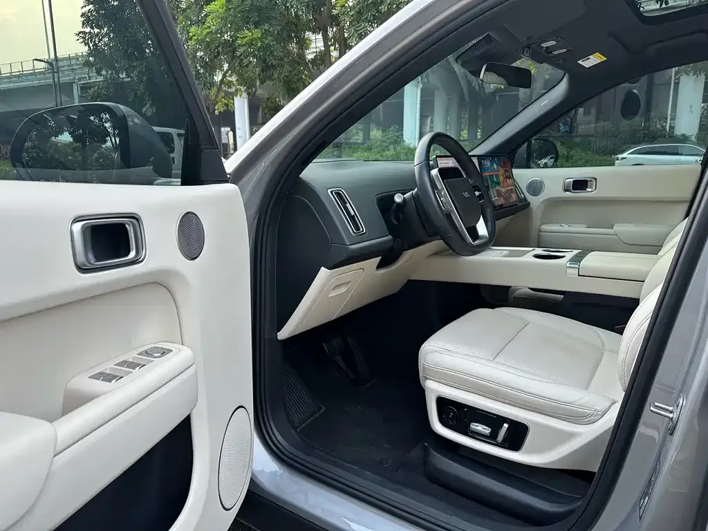 Li Auto L8 2022 из CN, фото 4
