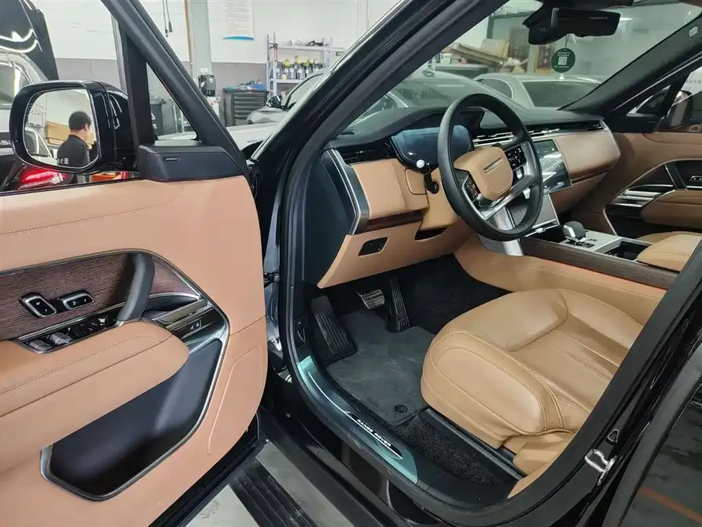 Land Rover Range Rover 2025 из CN, фото 4