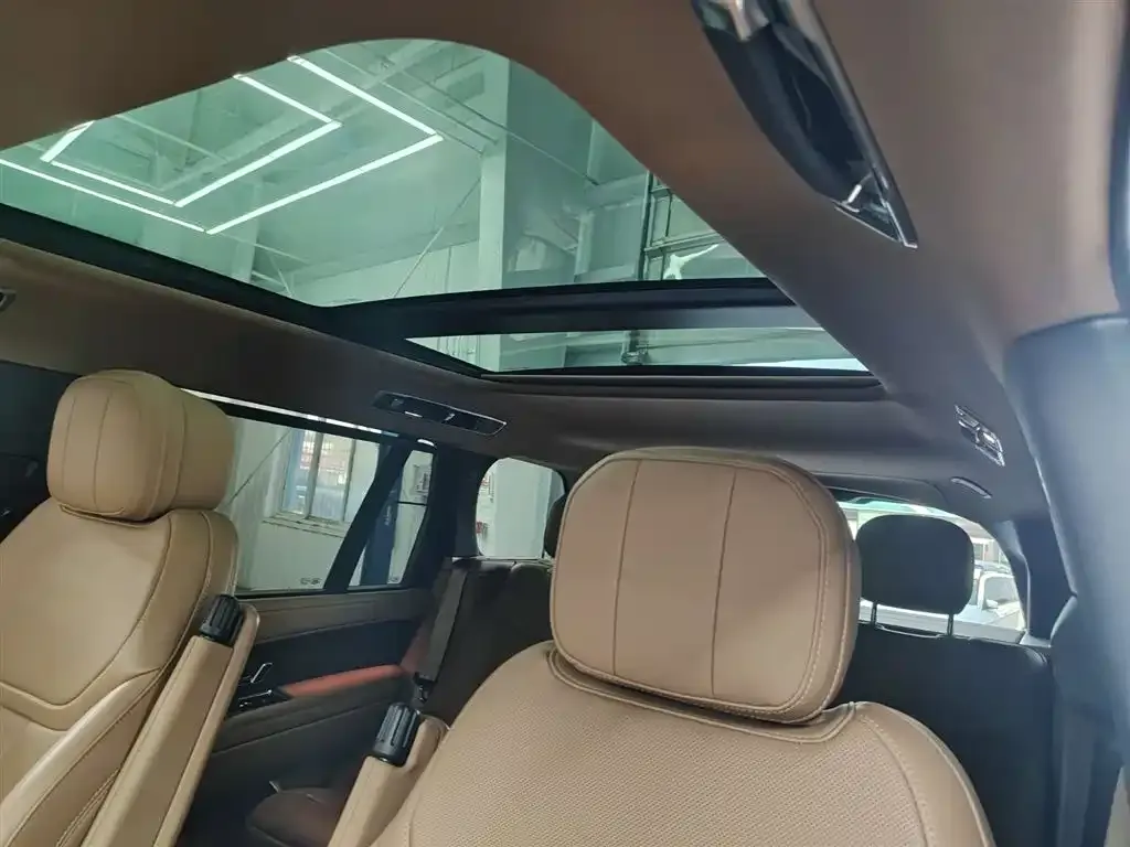 Land Rover Range Rover 2025 из CN, фото 5