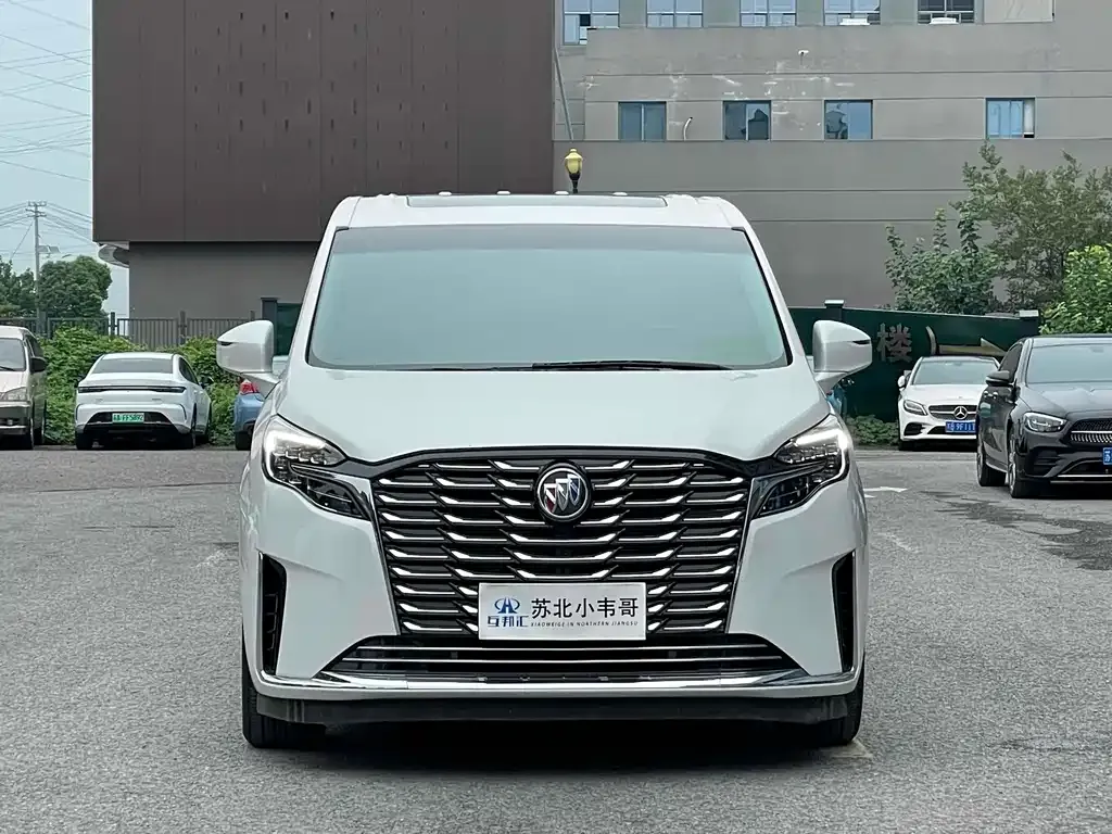 Buick GL8 2024 из CN, фото 1