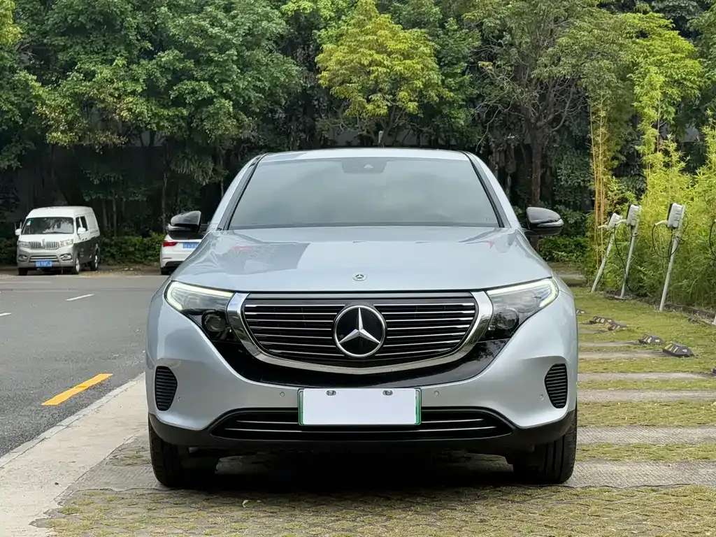 Mercedes-Benz EQC — фото 2