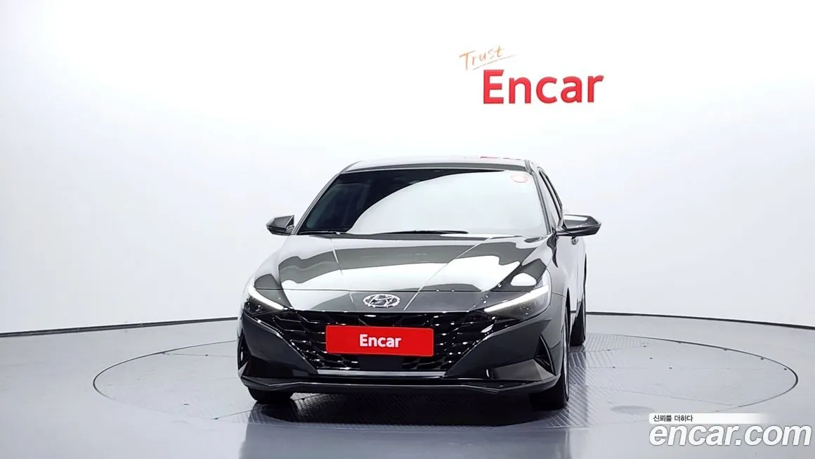 Hyundai AVANTE — фото 3