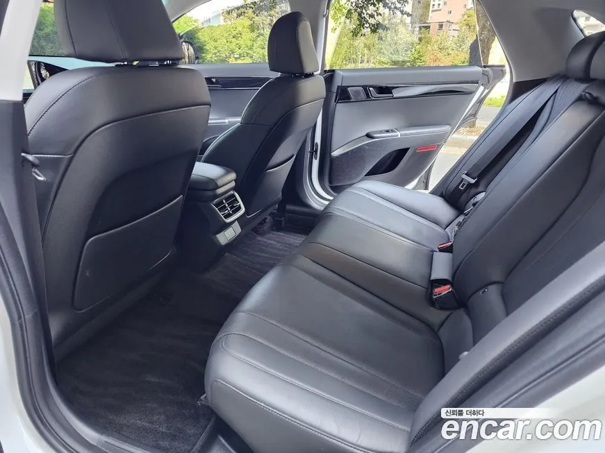 Hyundai Grandeur — фото 10