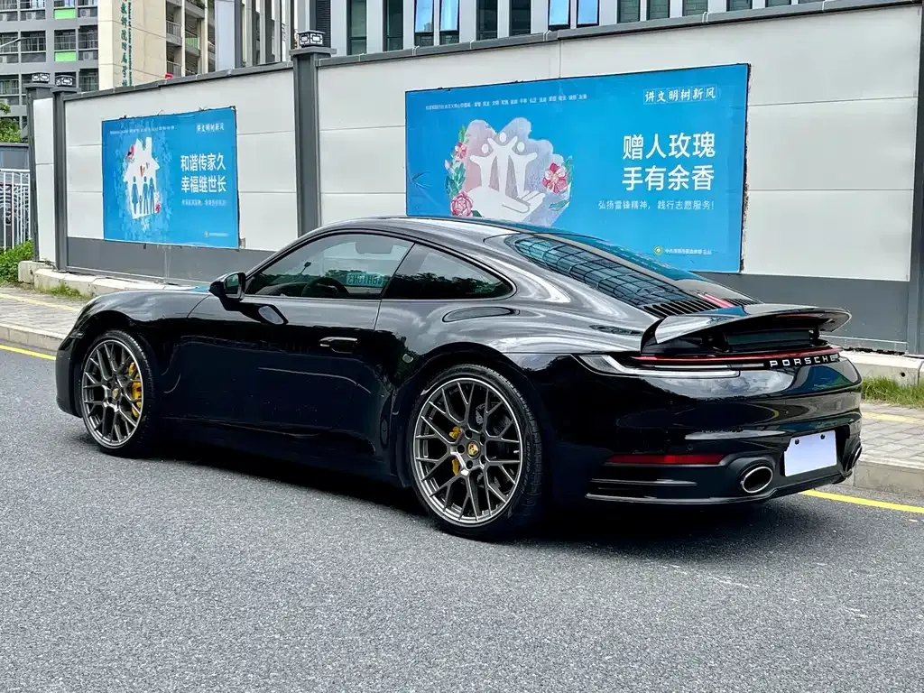 Porsche 911 2021 из CN, фото 4