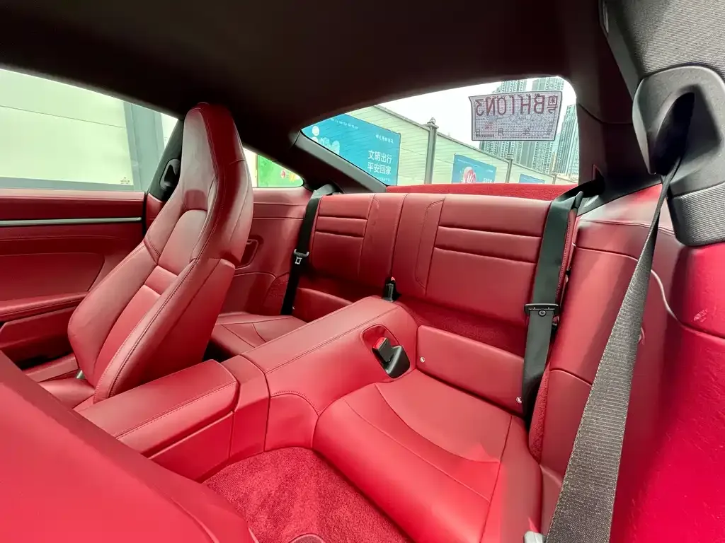 Porsche 911 2021 из CN, фото 8