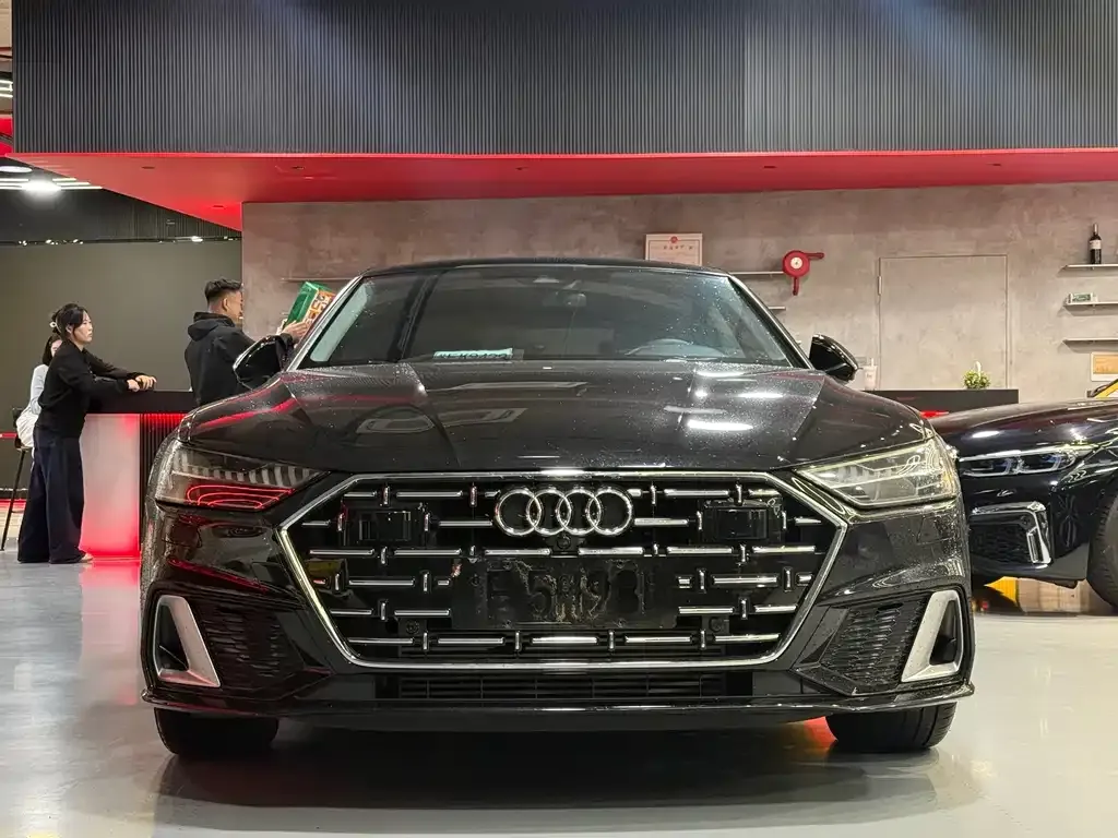 Audi A7L 2025 из CN, фото 2