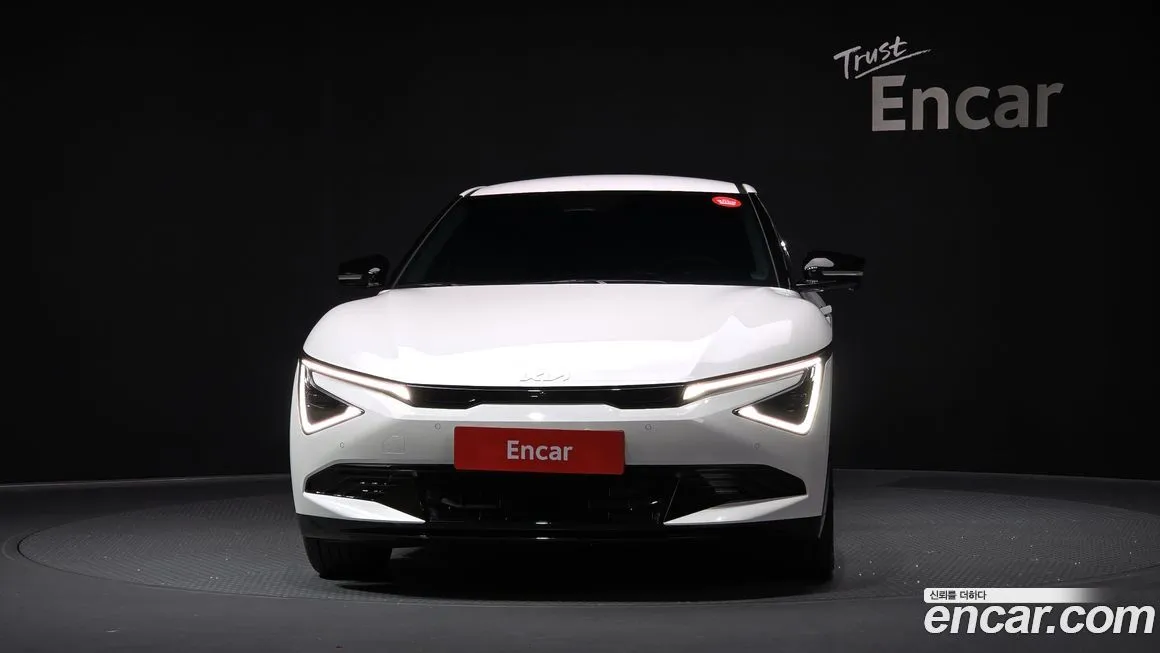 Kia EV6 — фото 3