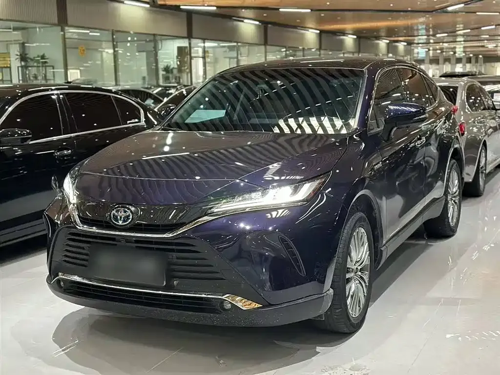 Toyota Harrier 2022 из CN, фото 2