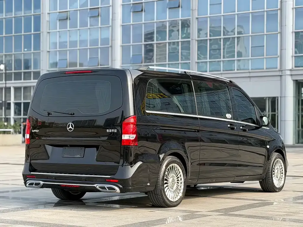Mercedes-Benz Vito 2023 из CN, фото 8