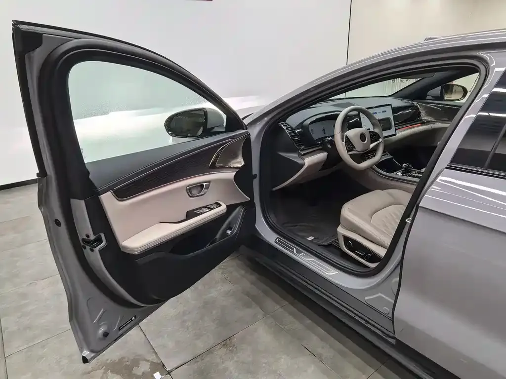 BYD Han 2025 из CN, фото 7