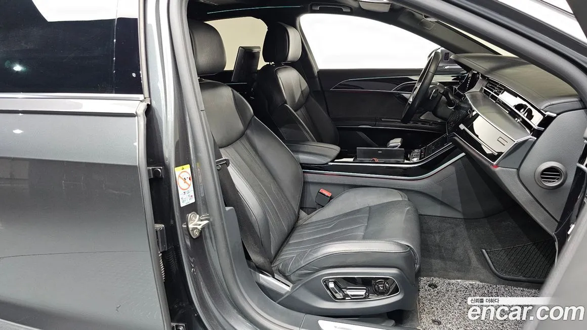 Audi A8 2021 из KR, фото 10
