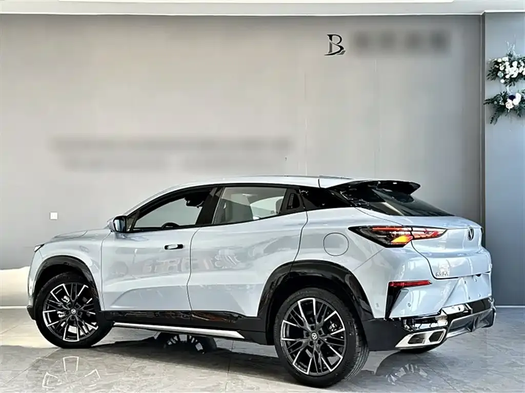 Changan UNI-T 2023 из CN, фото 6