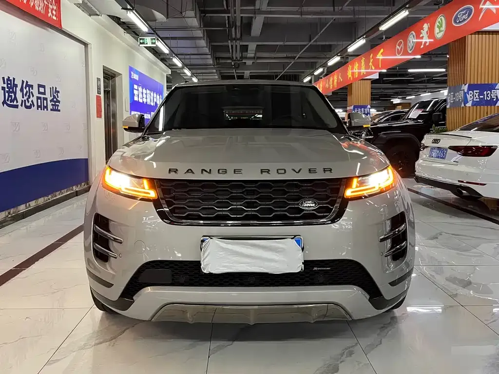 Land Rover Evoque 2023 из CN, фото 1