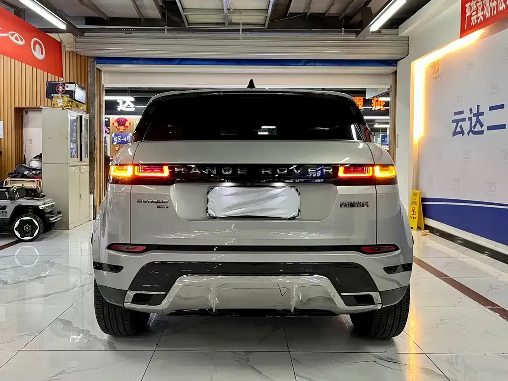 Land Rover Evoque 2023 из CN, фото 4