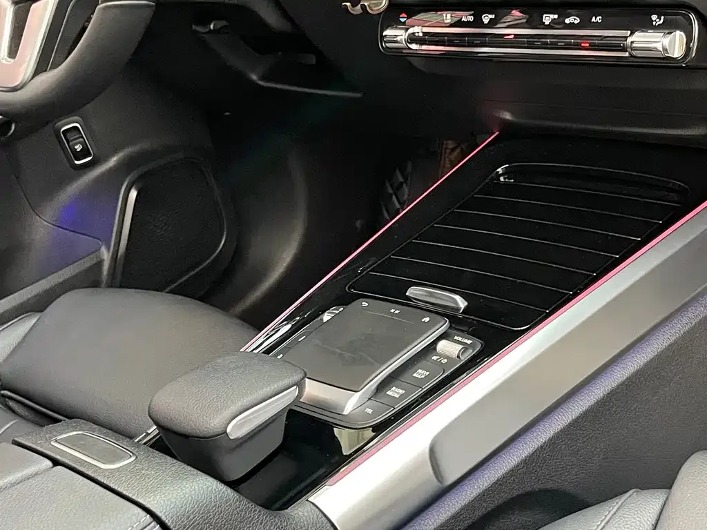 Mercedes-Benz GLB 2021 из CN, фото 10