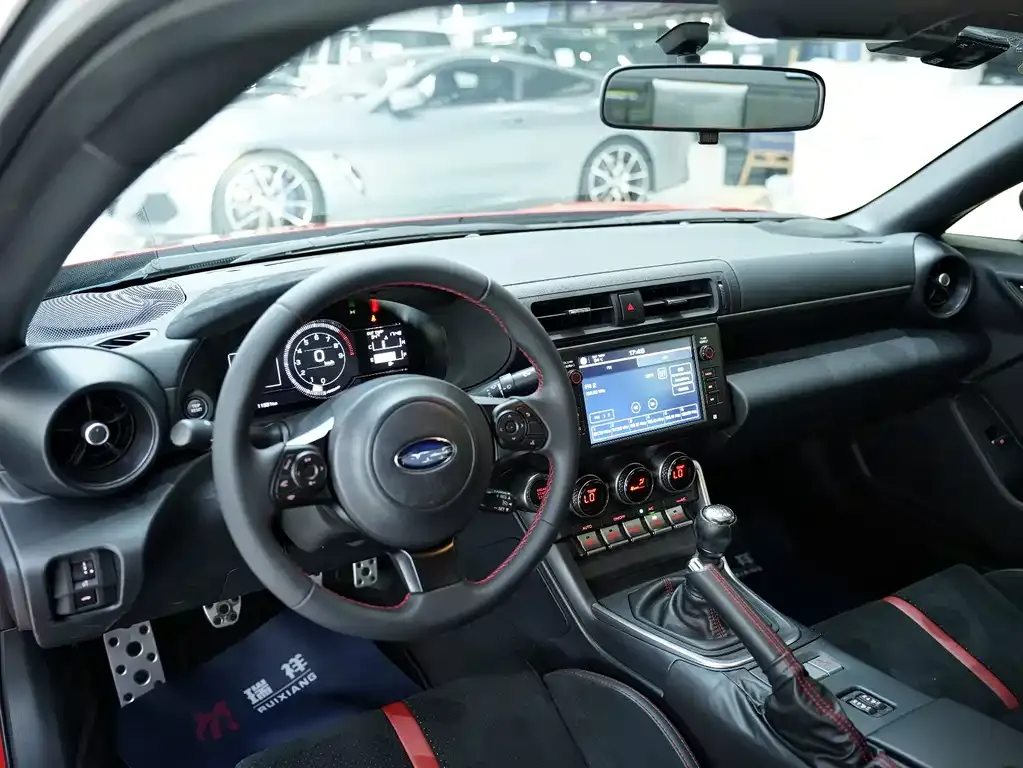 Subaru BRZ 2022 из CN, фото 5