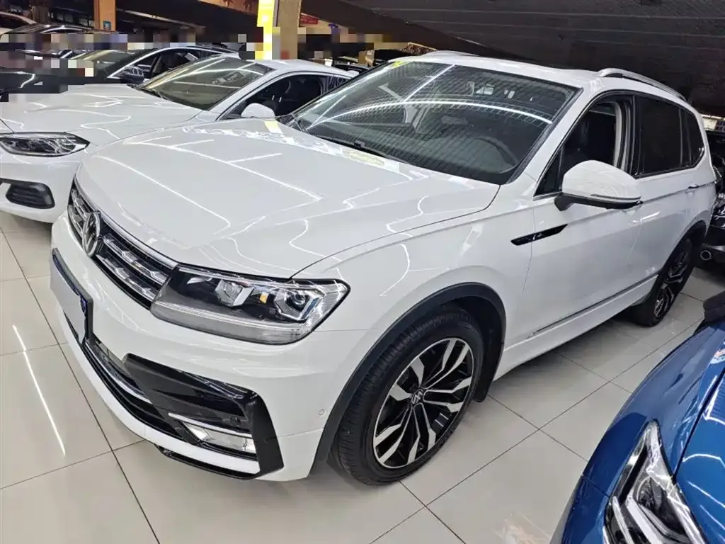 Volkswagen Tiguan L 2021 из CN, фото 5