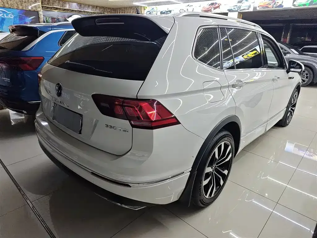 Volkswagen Tiguan L 2021 из CN, фото 7