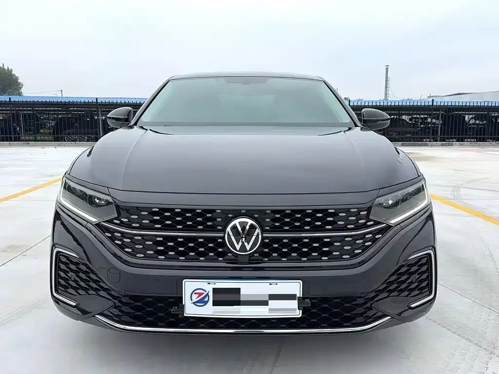Volkswagen Passat 2022 из CN, фото 2