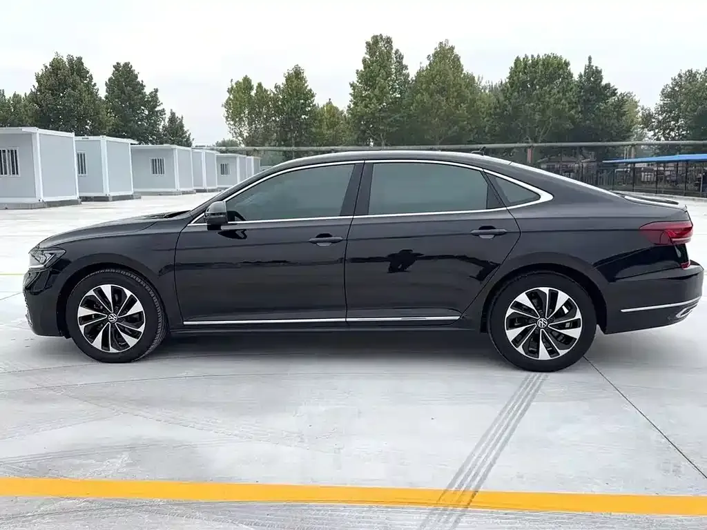 Volkswagen Passat 2022 из CN, фото 4