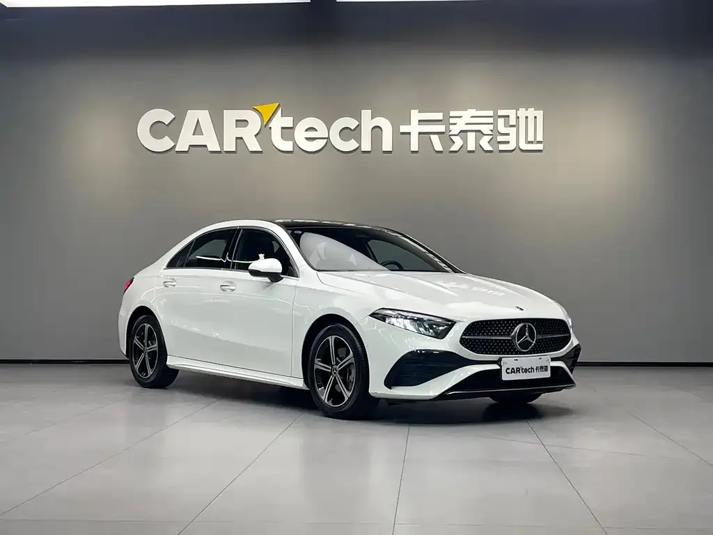 Mercedes-Benz A-Class 2023 из CN, фото 3