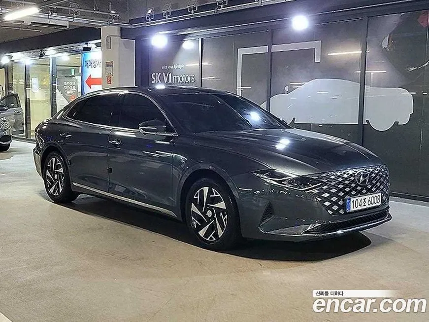 Hyundai Grandeur — фото 1