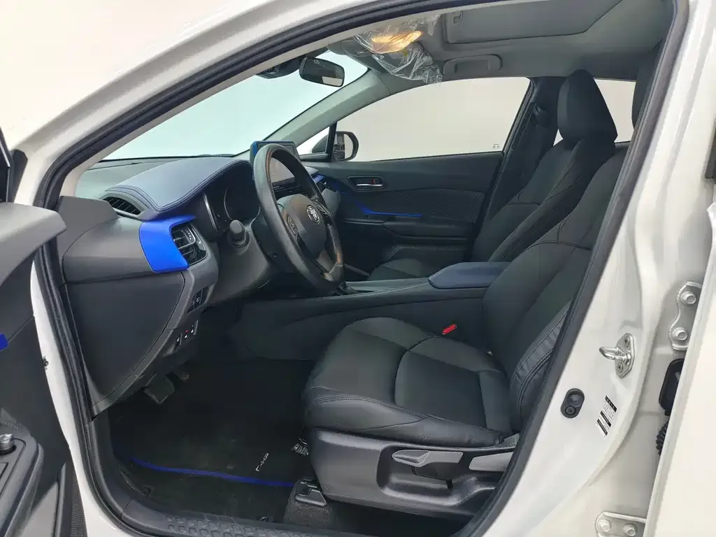 Toyota C-HR 2022 из CN, фото 7
