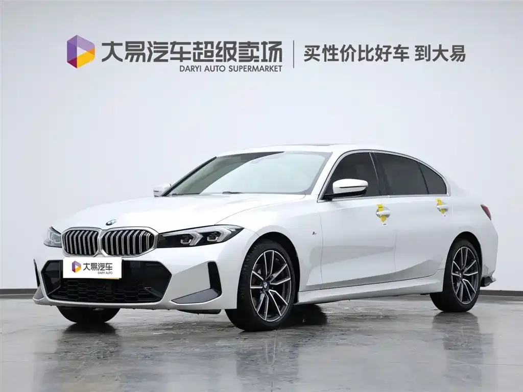 BMW 3 Series 2023 из CN, фото 1