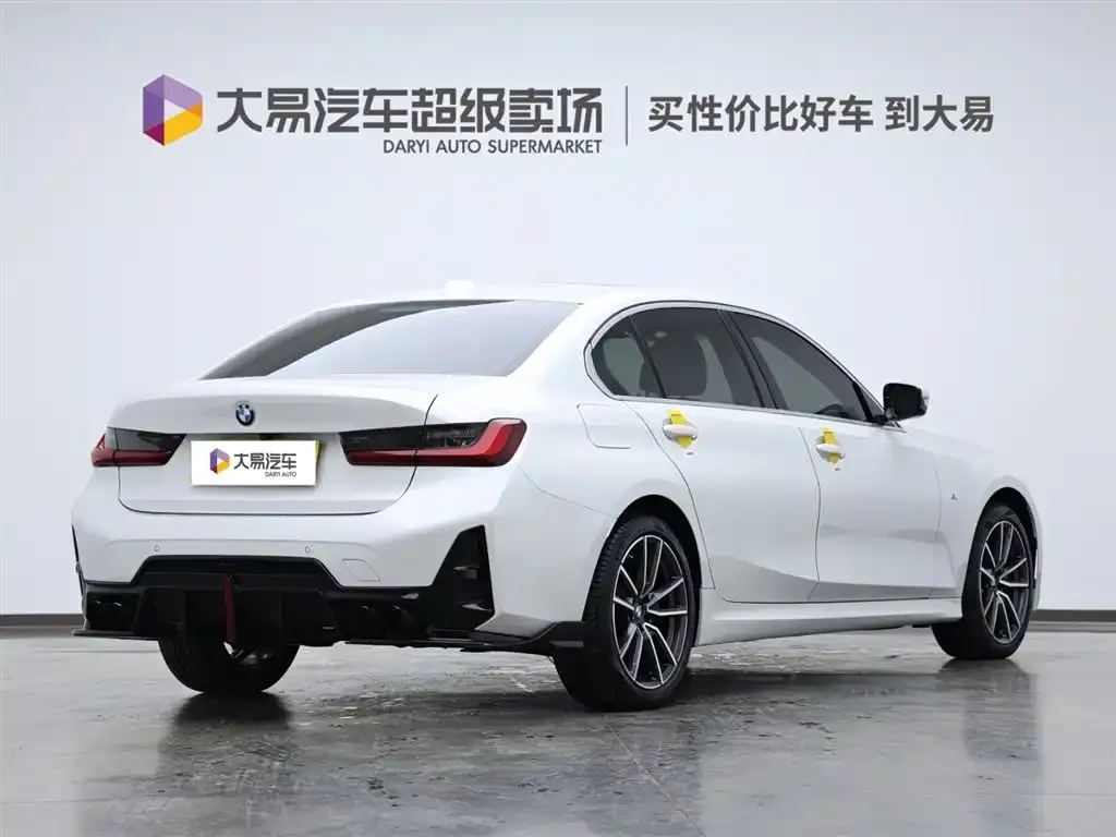 BMW 3 Series 2023 из CN, фото 3